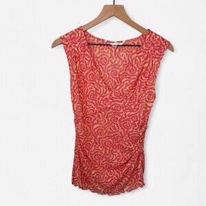 Vintage Diane Von Furstenberg 100% Silk Sleeveless Floral Blouse